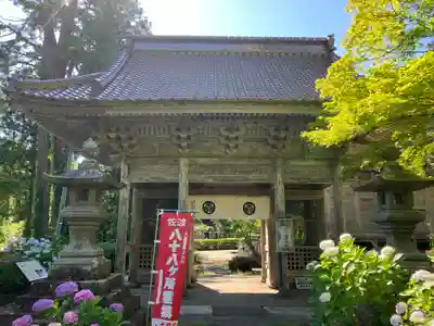 蓮華峯寺(新潟県)