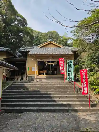 照日神社の{uncategorized: "未分類", other: "その他", undefined: "問題あり", building: "その他建物", grave: "お墓", sacred_gate: "鳥居", guardian: "狛犬", statue: "像", buddha: "仏像", history: "歴史", nature: "自然", garden: "庭園", animal: "動物", pagoda: "塔", temizu: "手水舎", mountain_gate: "山門・神門", sanctuary: "本殿・本堂", subordinate: "末社・摂社", art: "芸術", scenery: "景色", jizo: "地蔵", ema: "絵馬", goshuin: "御朱印", omikuji: "おみくじ", items: "授与品その他", amulet: "お守り", goshuincho: "御朱印帳", eats: "食事", festival: "お祭り", votive_dance: "神楽", shichigosan: "七五三参", wedding: "結婚式", experience: "体験その他", initially: "初詣", around: "周辺", anti_infection: "感染症対策"}