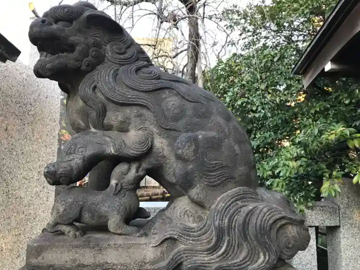 牛天神北野神社の狛犬