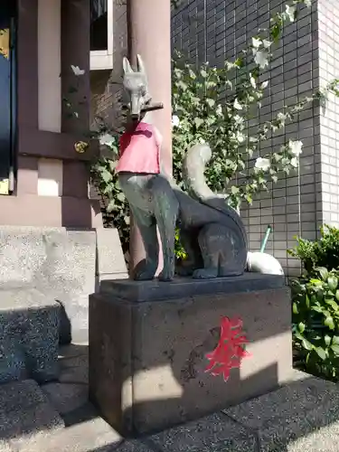 伏見三寳稲荷神社の狛犬