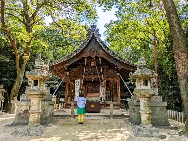 白山神社(二子町)の本殿・本堂