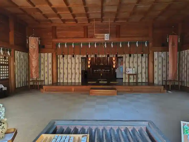 東川神社の本殿・本堂