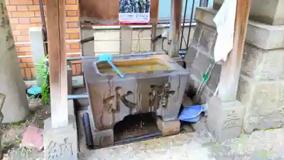 築地口神社の手水舎