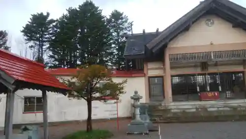 枝幸厳島神社の本殿