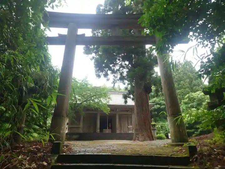 鳥海山大物忌神社吹浦口ノ宮(山形県)
