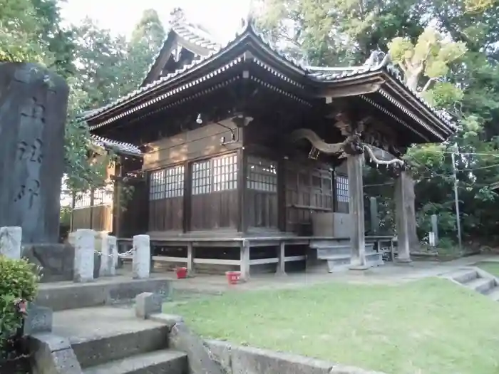 佐江戸杉山神社の本殿