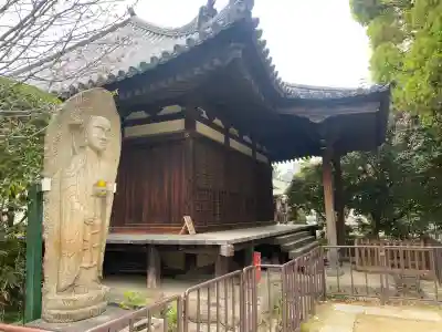 伝香寺の{uncategorized: "未分類", other: "その他", undefined: "問題あり", building: "その他建物", grave: "お墓", sacred_gate: "鳥居", guardian: "狛犬", statue: "像", buddha: "仏像", history: "歴史", nature: "自然", garden: "庭園", animal: "動物", pagoda: "塔", temizu: "手水舎", mountain_gate: "山門・神門", sanctuary: "本殿・本堂", subordinate: "末社・摂社", art: "芸術", scenery: "景色", jizo: "地蔵", ema: "絵馬", goshuin: "御朱印", omikuji: "おみくじ", items: "授与品その他", amulet: "お守り", goshuincho: "御朱印帳", eats: "食事", festival: "お祭り", votive_dance: "神楽", shichigosan: "七五三参", wedding: "結婚式", experience: "体験その他", initially: "初詣", around: "周辺", anti_infection: "感染症対策"}
