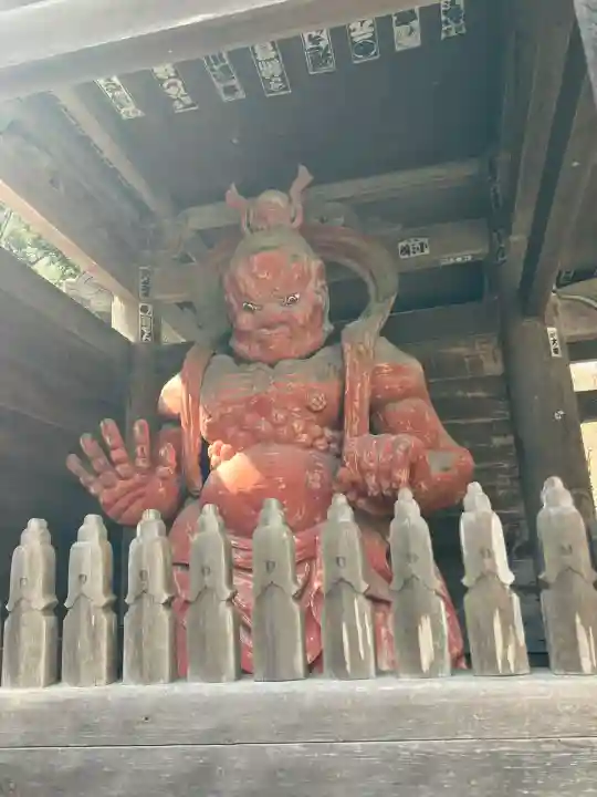 満願寺の{uncategorized: "未分類", other: "その他", undefined: "問題あり", building: "その他建物", grave: "お墓", sacred_gate: "鳥居", guardian: "狛犬", statue: "像", buddha: "仏像", history: "歴史", nature: "自然", garden: "庭園", animal: "動物", pagoda: "塔", temizu: "手水舎", mountain_gate: "山門・神門", sanctuary: "本殿・本堂", subordinate: "末社・摂社", art: "芸術", scenery: "景色", jizo: "地蔵", ema: "絵馬", goshuin: "御朱印", omikuji: "おみくじ", items: "授与品その他", amulet: "お守り", goshuincho: "御朱印帳", eats: "食事", festival: "お祭り", votive_dance: "神楽", shichigosan: "七五三参", wedding: "結婚式", experience: "体験その他", initially: "初詣", around: "周辺", anti_infection: "感染症対策"}