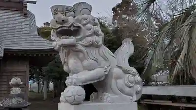日月神社の狛犬