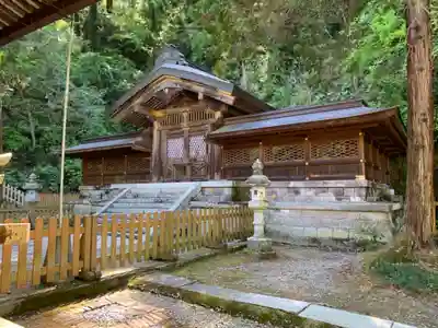 武蔵二宮 金鑚神社の本殿・本堂