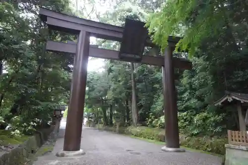 石上神宮の鳥居