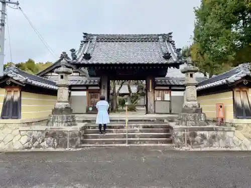 高蔵寺の山門・神門