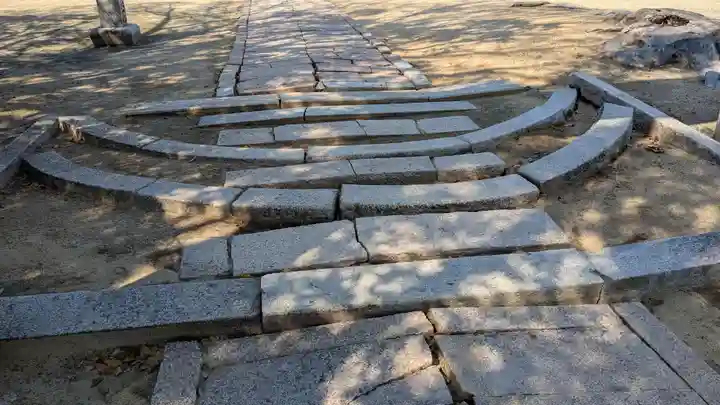 阿沼美神社の庭園