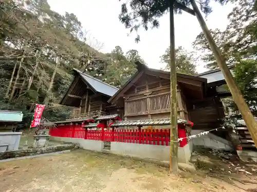 高倉神社の本殿・本堂