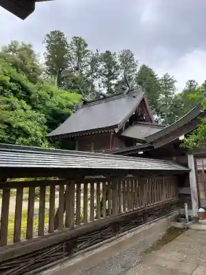 熊野大社の{uncategorized: "未分類", other: "その他", undefined: "問題あり", building: "その他建物", grave: "お墓", sacred_gate: "鳥居", guardian: "狛犬", statue: "像", buddha: "仏像", history: "歴史", nature: "自然", garden: "庭園", animal: "動物", pagoda: "塔", temizu: "手水舎", mountain_gate: "山門・神門", sanctuary: "本殿・本堂", subordinate: "末社・摂社", art: "芸術", scenery: "景色", jizo: "地蔵", ema: "絵馬", goshuin: "御朱印", omikuji: "おみくじ", items: "授与品その他", amulet: "お守り", goshuincho: "御朱印帳", eats: "食事", festival: "お祭り", votive_dance: "神楽", shichigosan: "七五三参", wedding: "結婚式", experience: "体験その他", initially: "初詣", around: "周辺", anti_infection: "感染症対策"}