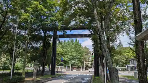 帯廣神社の鳥居