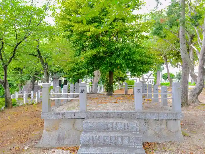 神明社(羽塚町)の自然
