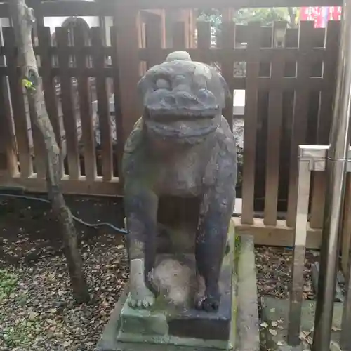 牛嶋神社の狛犬