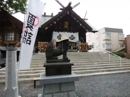 札幌諏訪神社の狛犬