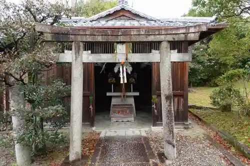 養源院の鳥居