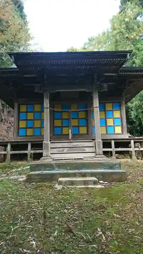 熊野神社の本殿