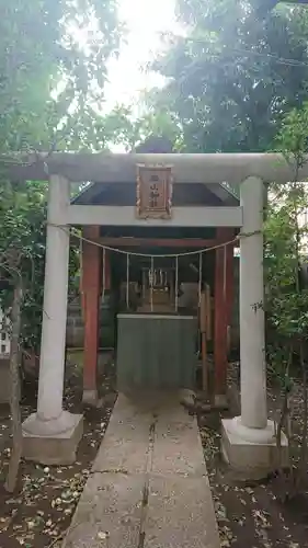 横山神社の鳥居