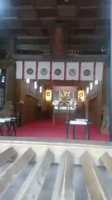 西寒多神社の本殿・本堂