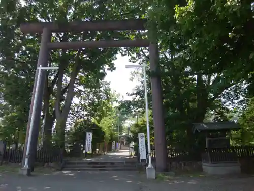 月寒神社の鳥居