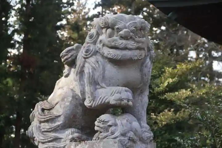 田村神社の狛犬
