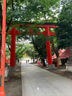 花園神社の鳥居