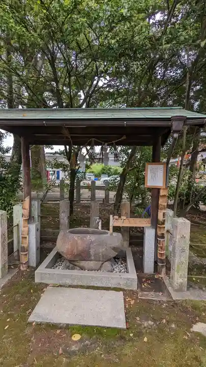 大藤神社の手水舎