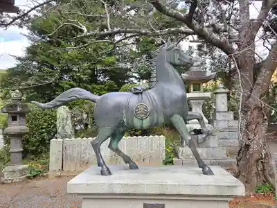 宮地嶽神社の像