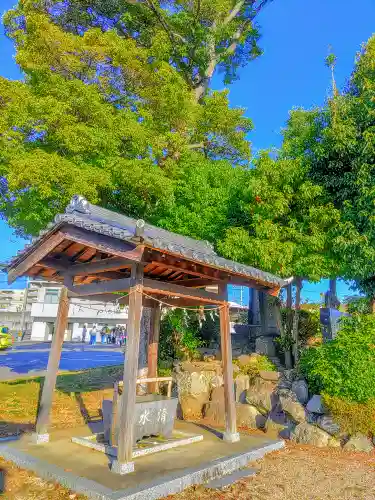 八幡社（土橋町）の手水舎