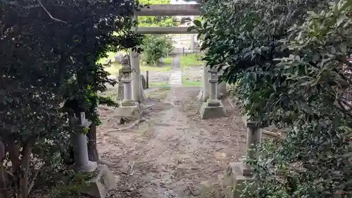 神明社（竹内天神堂古墳）の庭園