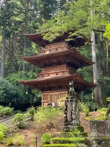 宝積山光前寺の塔