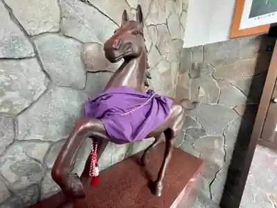 初音森神社の狛犬