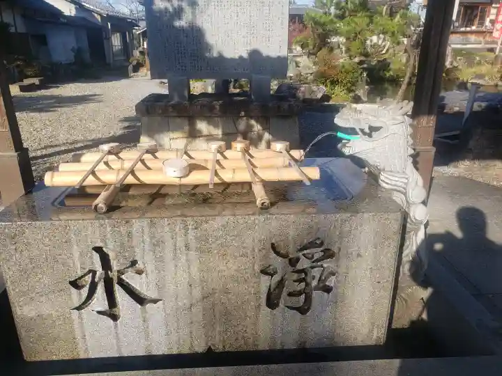 乙津寺 (鏡島弘法)の手水舎