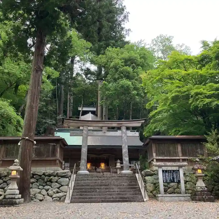 丹生川上神社(下社)の鳥居