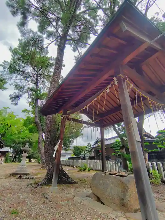 牟都志神社の手水舎