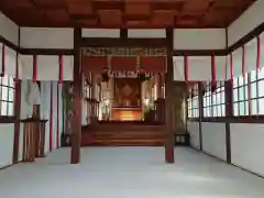 六所神社の本殿