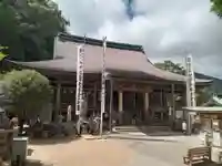 青岸渡寺の本殿・本堂