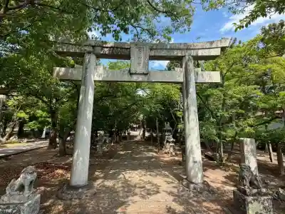 大田八幡宮の{uncategorized: "未分類", other: "その他", undefined: "問題あり", building: "その他建物", grave: "お墓", sacred_gate: "鳥居", guardian: "狛犬", statue: "像", buddha: "仏像", history: "歴史", nature: "自然", garden: "庭園", animal: "動物", pagoda: "塔", temizu: "手水舎", mountain_gate: "山門・神門", sanctuary: "本殿・本堂", subordinate: "末社・摂社", art: "芸術", scenery: "景色", jizo: "地蔵", ema: "絵馬", goshuin: "御朱印", omikuji: "おみくじ", items: "授与品その他", amulet: "お守り", goshuincho: "御朱印帳", eats: "食事", festival: "お祭り", votive_dance: "神楽", shichigosan: "七五三参", wedding: "結婚式", experience: "体験その他", initially: "初詣", around: "周辺", anti_infection: "感染症対策"}