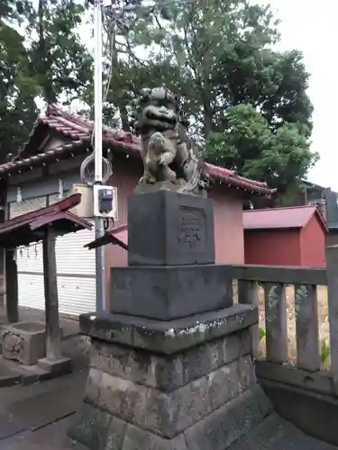 神明社の狛犬