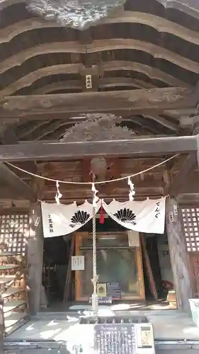 円政寺の本殿