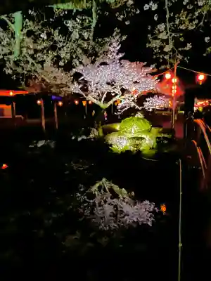 涌谷神社の{uncategorized: "未分類", other: "その他", undefined: "問題あり", building: "その他建物", grave: "お墓", sacred_gate: "鳥居", guardian: "狛犬", statue: "像", buddha: "仏像", history: "歴史", nature: "自然", garden: "庭園", animal: "動物", pagoda: "塔", temizu: "手水舎", mountain_gate: "山門・神門", sanctuary: "本殿・本堂", subordinate: "末社・摂社", art: "芸術", scenery: "景色", jizo: "地蔵", ema: "絵馬", goshuin: "御朱印", omikuji: "おみくじ", items: "授与品その他", amulet: "お守り", goshuincho: "御朱印帳", eats: "食事", festival: "お祭り", votive_dance: "神楽", shichigosan: "七五三参", wedding: "結婚式", experience: "体験その他", initially: "初詣", around: "周辺", anti_infection: "感染症対策"}