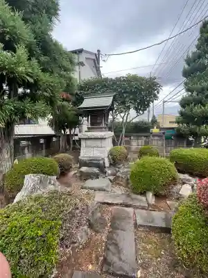 明星社の{uncategorized: "未分類", other: "その他", undefined: "問題あり", building: "その他建物", grave: "お墓", sacred_gate: "鳥居", guardian: "狛犬", statue: "像", buddha: "仏像", history: "歴史", nature: "自然", garden: "庭園", animal: "動物", pagoda: "塔", temizu: "手水舎", mountain_gate: "山門・神門", sanctuary: "本殿・本堂", subordinate: "末社・摂社", art: "芸術", scenery: "景色", jizo: "地蔵", ema: "絵馬", goshuin: "御朱印", omikuji: "おみくじ", items: "授与品その他", amulet: "お守り", goshuincho: "御朱印帳", eats: "食事", festival: "お祭り", votive_dance: "神楽", shichigosan: "七五三参", wedding: "結婚式", experience: "体験その他", initially: "初詣", around: "周辺", anti_infection: "感染症対策"}