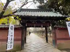 上野東照宮の山門