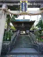 菅生石部神社の山門・神門