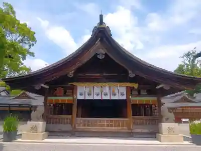 尾張大國霊神社(国府宮)の{uncategorized: "未分類", other: "その他", undefined: "問題あり", building: "その他建物", grave: "お墓", sacred_gate: "鳥居", guardian: "狛犬", statue: "像", buddha: "仏像", history: "歴史", nature: "自然", garden: "庭園", animal: "動物", pagoda: "塔", temizu: "手水舎", mountain_gate: "山門・神門", sanctuary: "本殿・本堂", subordinate: "末社・摂社", art: "芸術", scenery: "景色", jizo: "地蔵", ema: "絵馬", goshuin: "御朱印", omikuji: "おみくじ", items: "授与品その他", amulet: "お守り", goshuincho: "御朱印帳", eats: "食事", festival: "お祭り", votive_dance: "神楽", shichigosan: "七五三参", wedding: "結婚式", experience: "体験その他", initially: "初詣", around: "周辺", anti_infection: "感染症対策"}