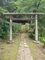 神明社の鳥居